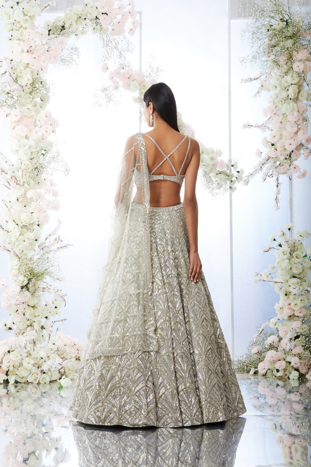 20 Bridal Silver Lehengas That Will Make You Fall In Love With The Color! | Bridal  lehenga collection, Bridal, Wedding outfit